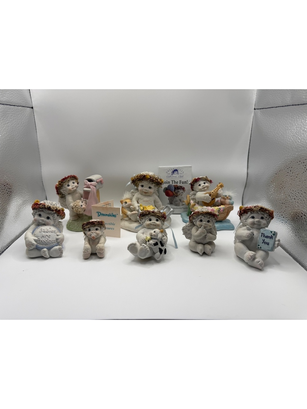 Dreamsicles Collectible Angel Figurines Set with Accessories